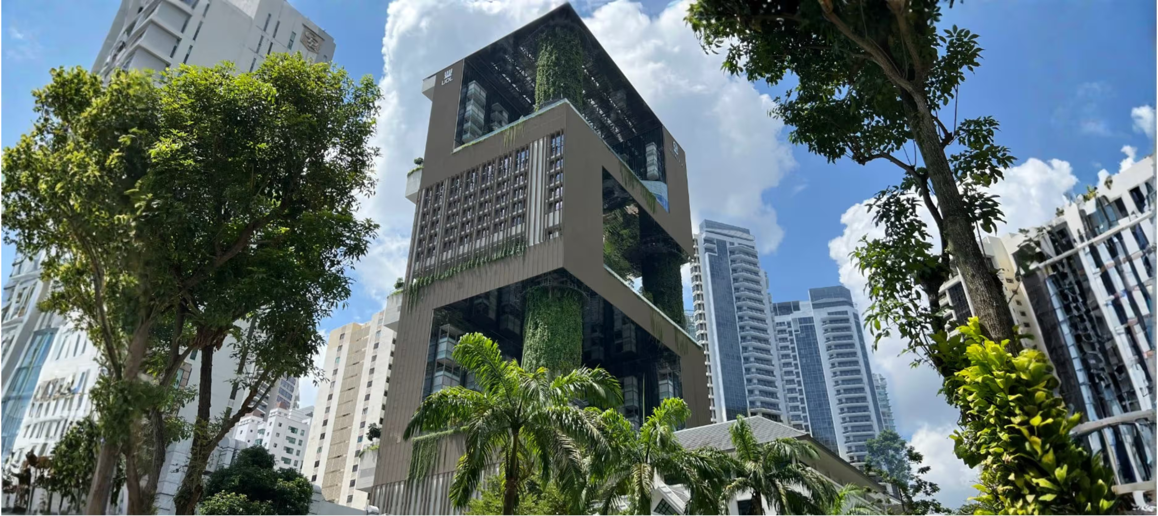 Pan pacific orchard singapore, Global Experience in Complex Facade Projects