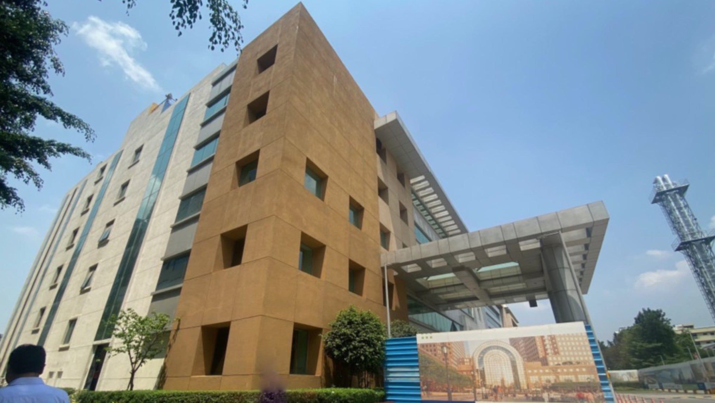 building_facade_repair_works