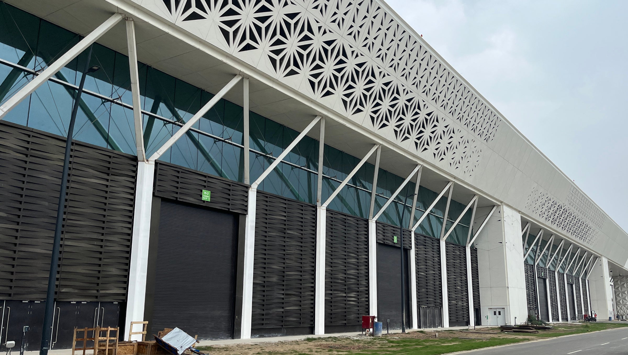 ribbon_cladding_facades