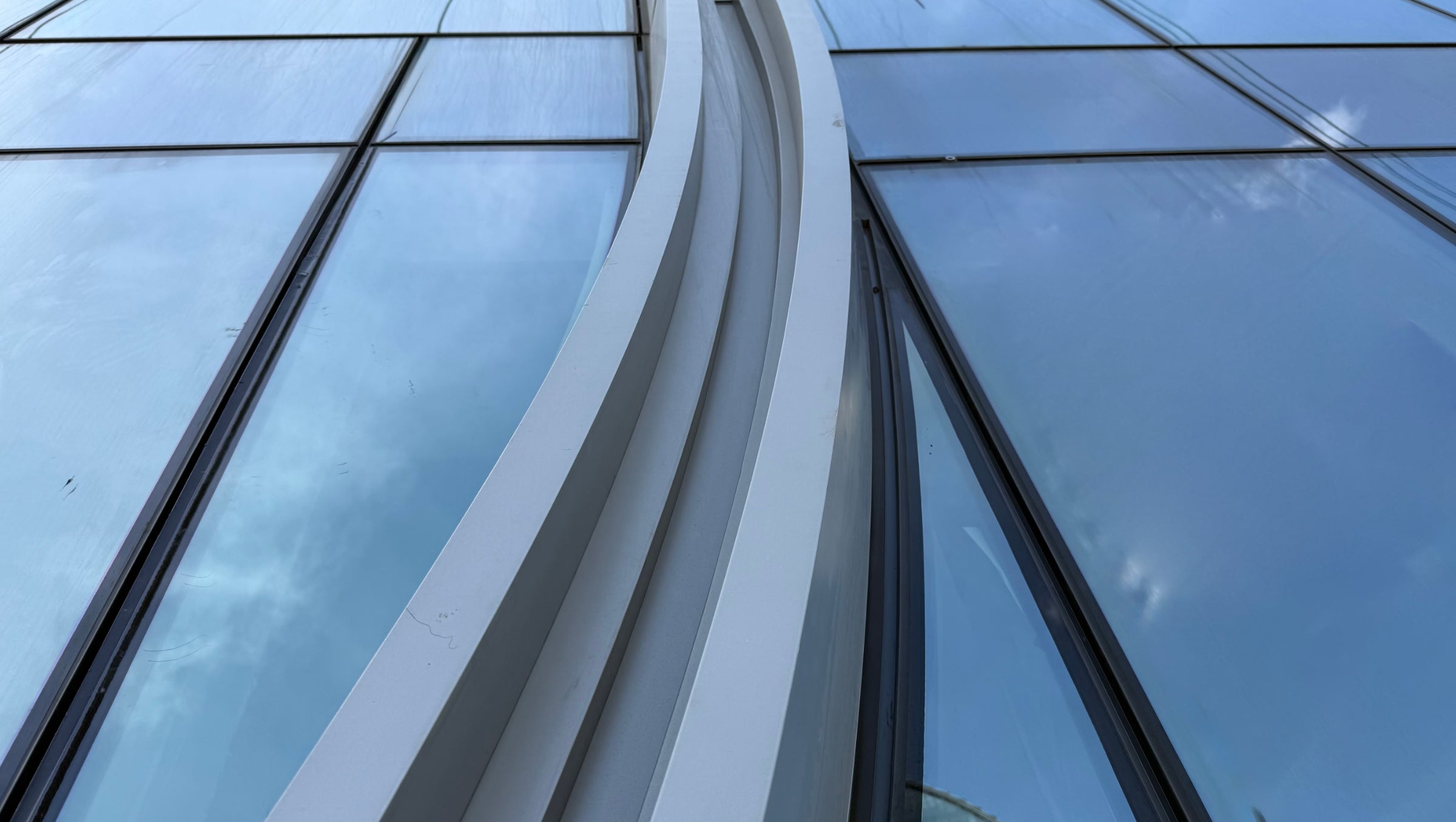J_trust_building_facade